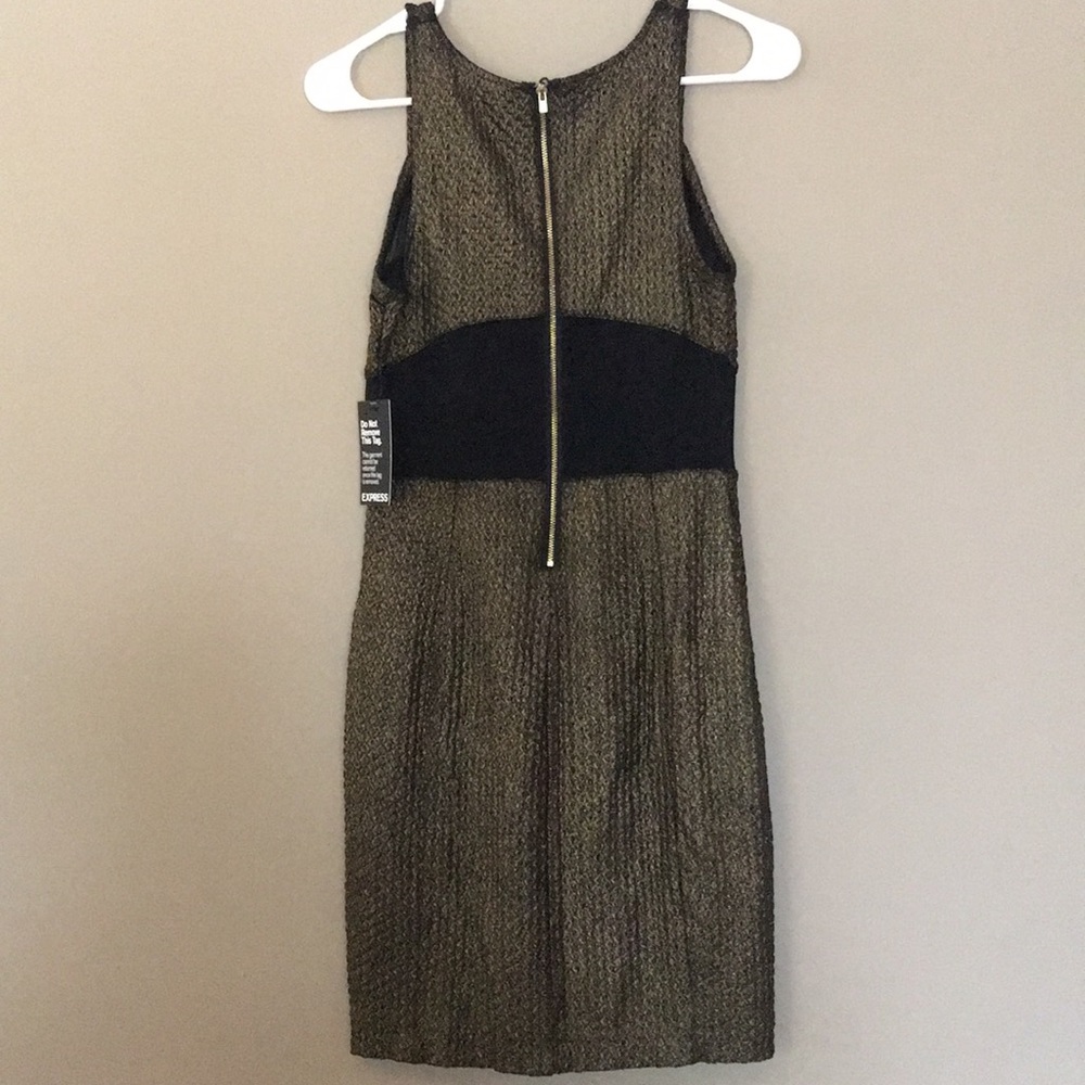 Dress - Picture 2 of 3